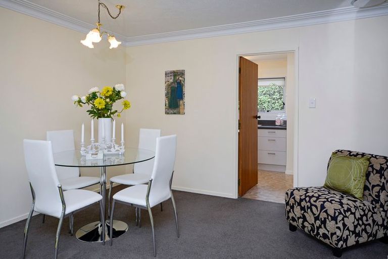 Photo of property in 2/47 Prince Regent Drive, Half Moon Bay, Auckland, 2012