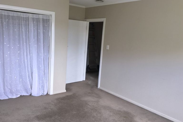 Photo of property in 5 Fraser Avenue, Johnsonville, Wellington, 6037