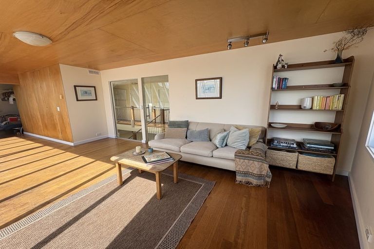 Photo of property in 603b Marine Drive, Days Bay, Lower Hutt, 5013