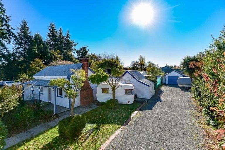 Photo of property in 3028 Coaltrack Road, Coalgate, 7673