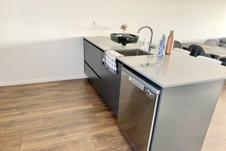 Photo of property in 9 Waka Moana Drive, Hobsonville, Auckland, 0616