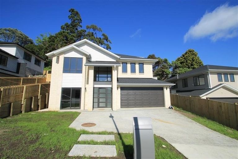 Photo of property in 8 Blewitt Court, Swanson, Auckland, 0614