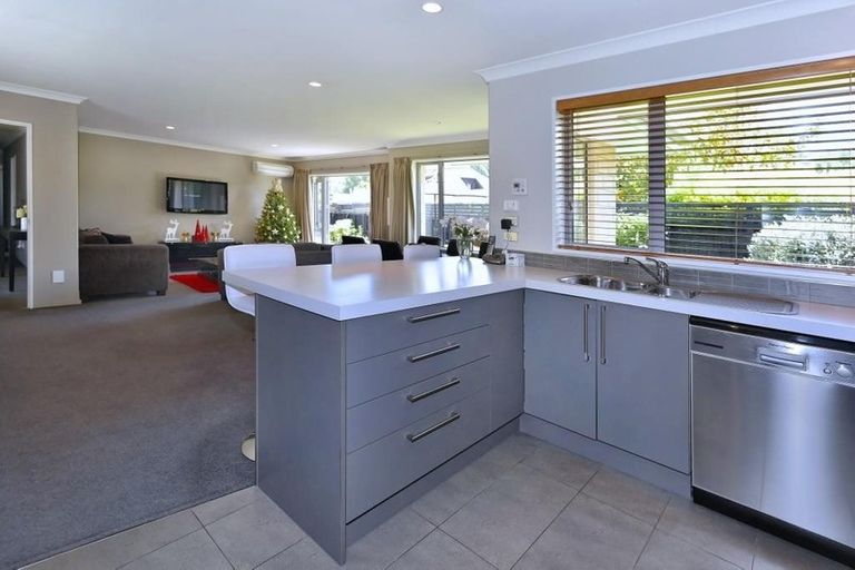 Photo of property in 10h Sefton Street, Belfast, Christchurch, 8051