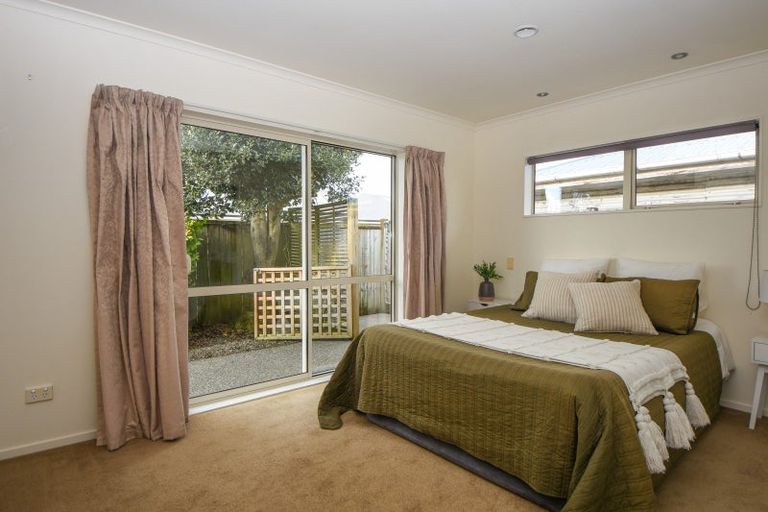 Photo of property in 242a High Street North, Carterton, 5713