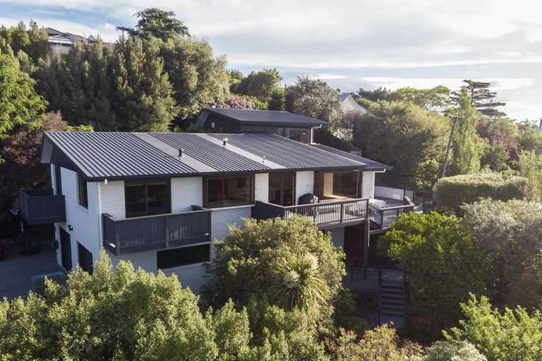 Photo of property in 12 Happy Home Road, Westmorland, Christchurch, 8025