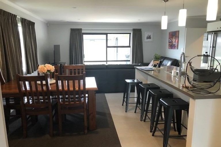 Photo of property in 10 Teatree Close, Huntington, Hamilton, 3210