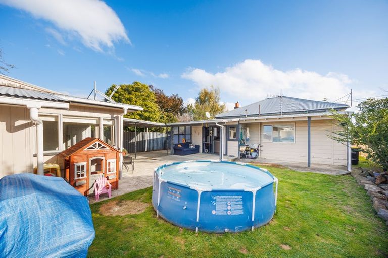 Photo of property in 1 Lytton Street, Feilding, 4702