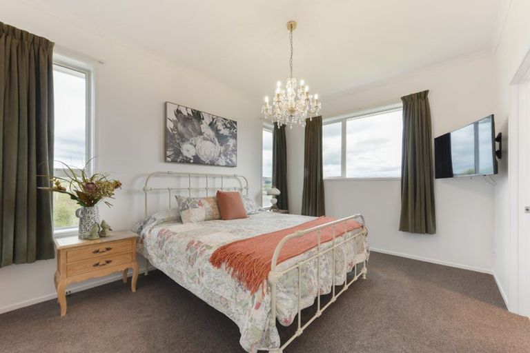 Photo of property in 19 Petra Way, Upper Moutere, 7173