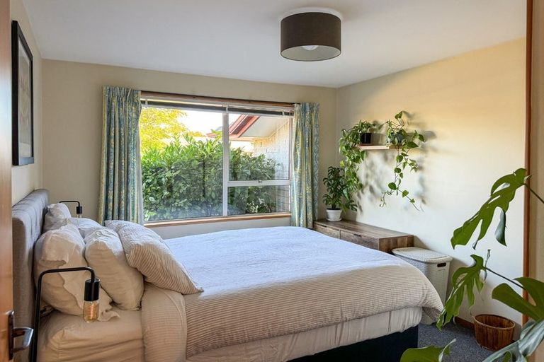 Photo of property in 48 Oldwood Street, Bishopdale, Christchurch, 8053