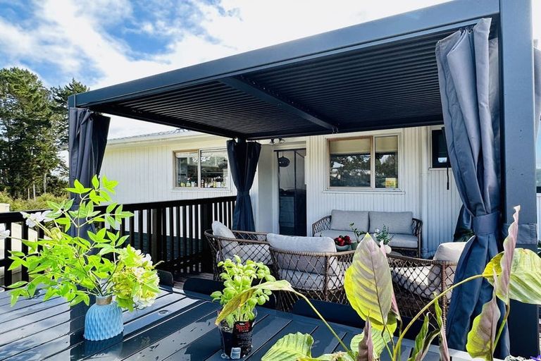 Photo of property in 43f Terry Smyth Drive, Kumeu, 0892