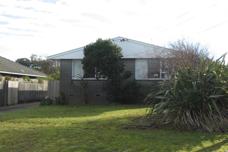 Photo of property in 24 Mountbatten Street, New Brighton, Christchurch, 8061