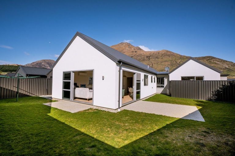 Photo of property in 106 Stalker Road, Lower Shotover, Queenstown, 9304