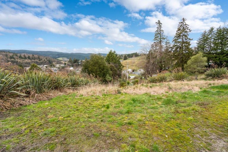 Photo of property in 43 Peel Street, Lawrence, 9532