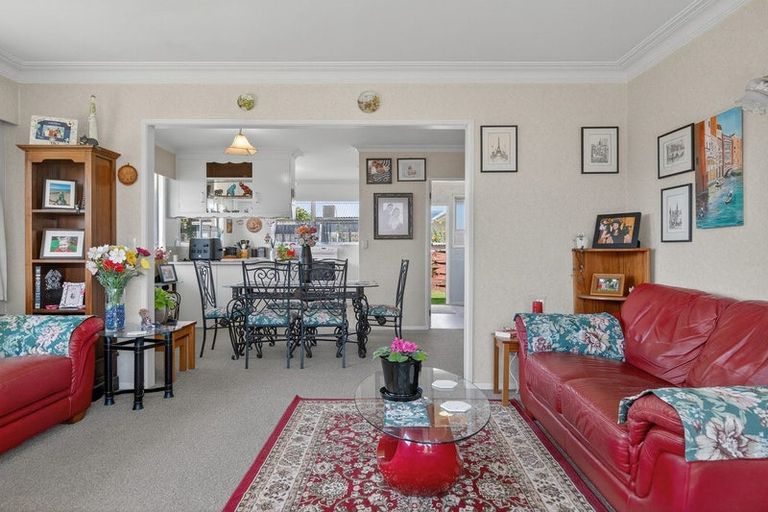 Photo of property in 285 Otumoetai Road, Otumoetai, Tauranga, 3110