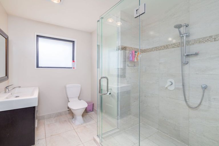 Photo of property in 279a Pages Road, Wainoni, Christchurch, 8061