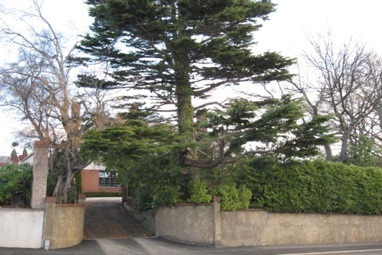 Photo of property in 30 Balmacewen Road, Maori Hill, Dunedin, 9010