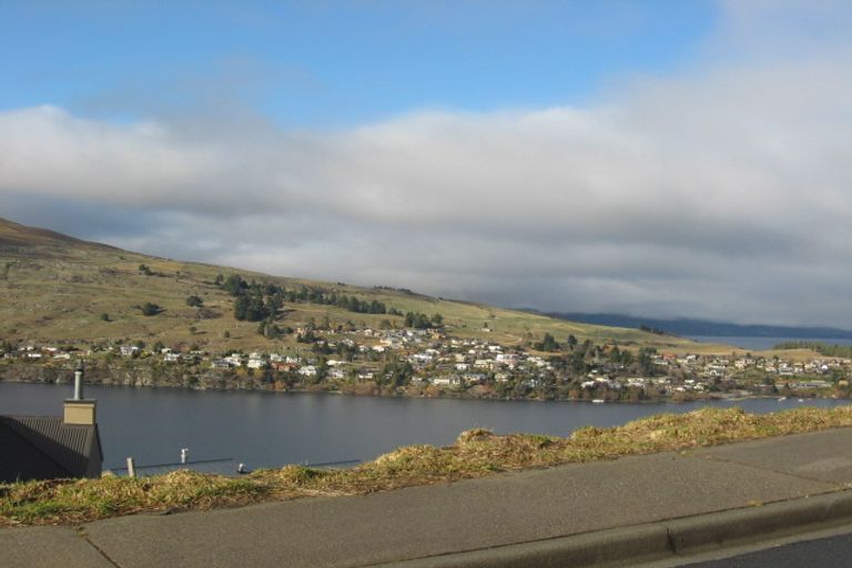 Photo of property in 2a Gum Lane, Queenstown, 9300