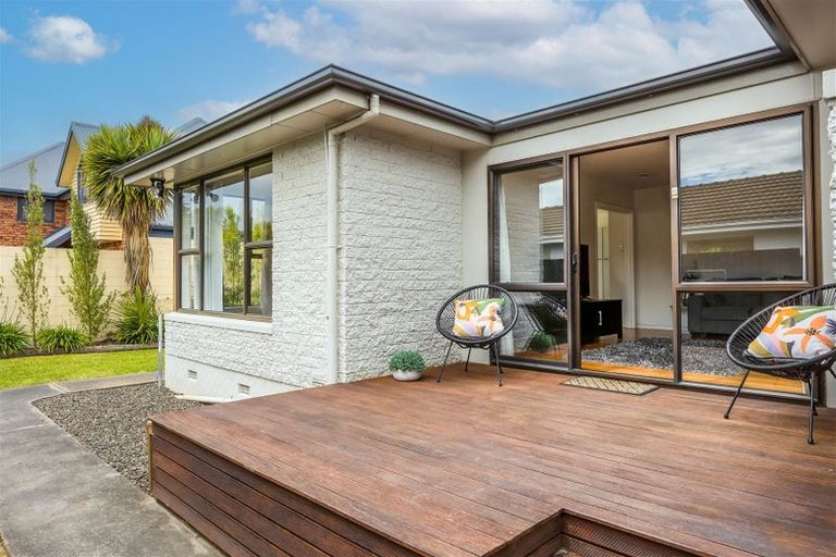 Photo of property in 8 Westburn Terrace, Burnside, Christchurch, 8041