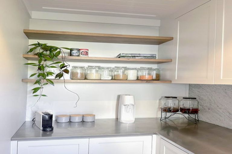 Photo of property in 14 Heipipi Drive, Eskdale, Napier, 4182