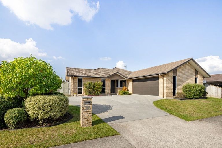 Photo of property in 26 Whitney Place, Rototuna North, Hamilton, 3210