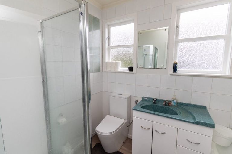 Photo of property in 10 Petherick Street, Taita, Lower Hutt, 5011