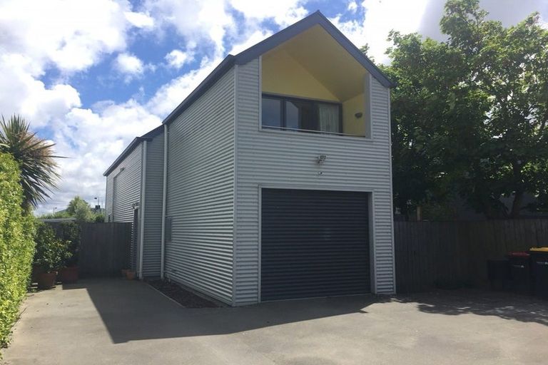 Photo of property in 109 Barbour Street, Waltham, Christchurch, 8011