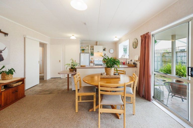 Photo of property in 114d Warwick Street, Feilding, 4702
