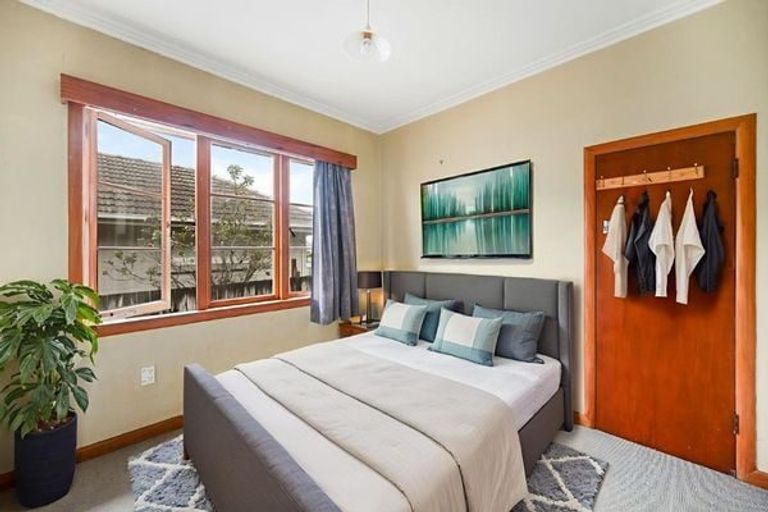 Photo of property in 281 Cambridge Road, Hillcrest, Hamilton, 3216