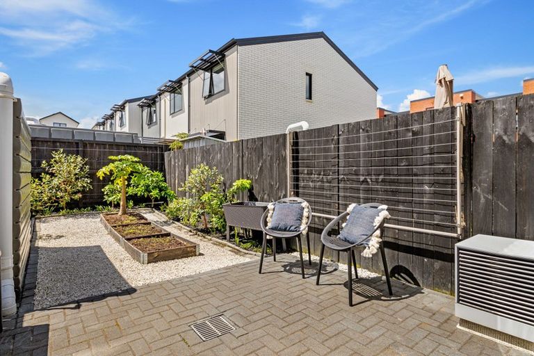 Photo of property in 23 Kerewhenua Crescent, Hobsonville, Auckland, 0616