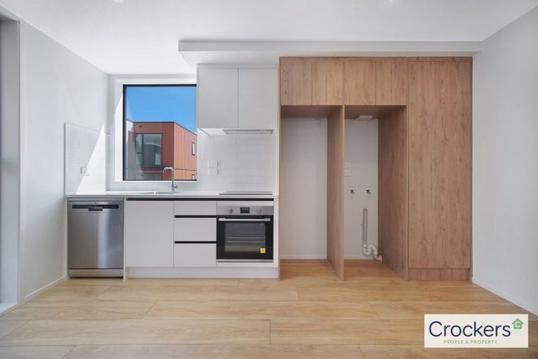 Photo of property in 10/10 Treasure Lane, Te Atatu South, Auckland, 0610