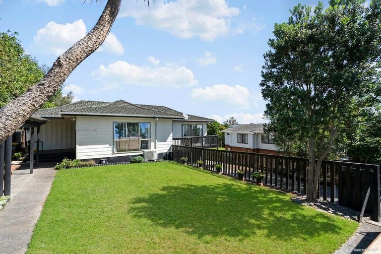 Photo of property in 4 Wesleydale Place, Papakura, 2110