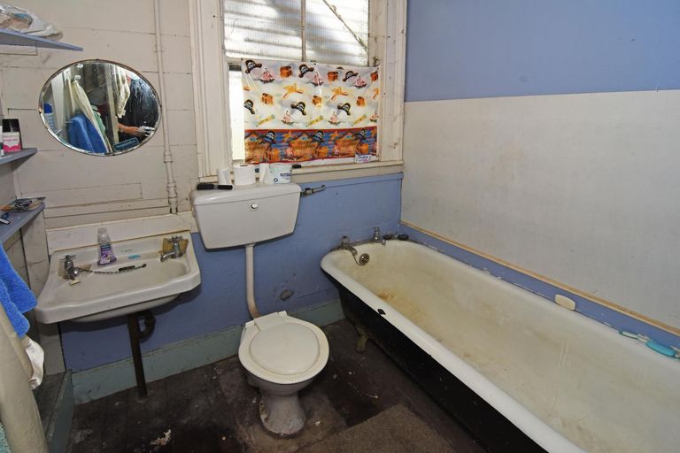 Photo of property in 53 Colombo Road, Masterton, 5810