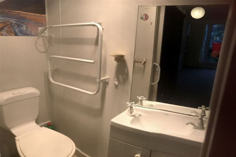 Photo of property in 38 Hereford Street, Christchurch Central, Christchurch, 8013