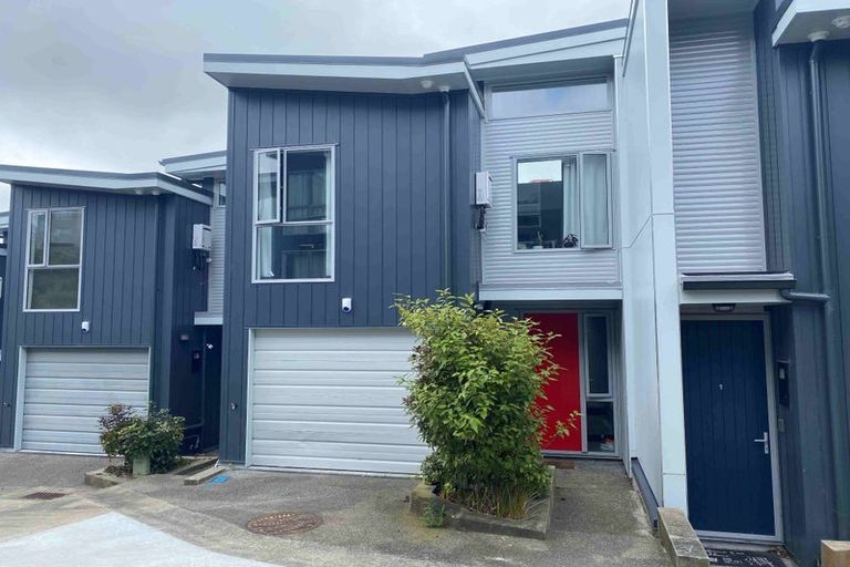 Photo of property in 2/114 Mitchell Street, Brooklyn, Wellington, 6021