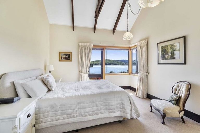 Photo of property in 21 Bosun Terrace, Whitby, Porirua, 5024