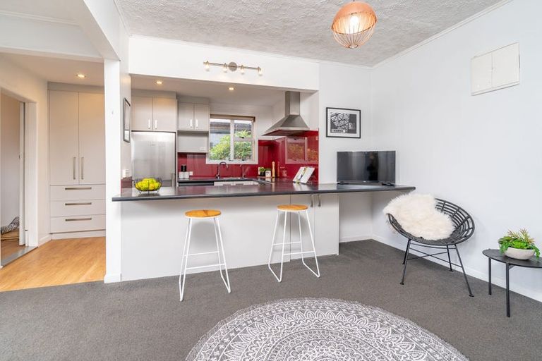 Photo of property in 14 Kirkcaldy Street, South Dunedin, Dunedin, 9012