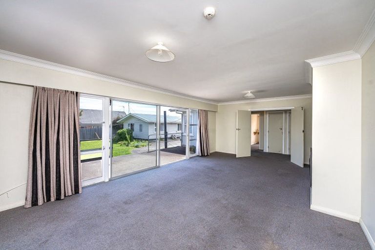 Photo of property in 47 Freemans Road, Otaki, 5512
