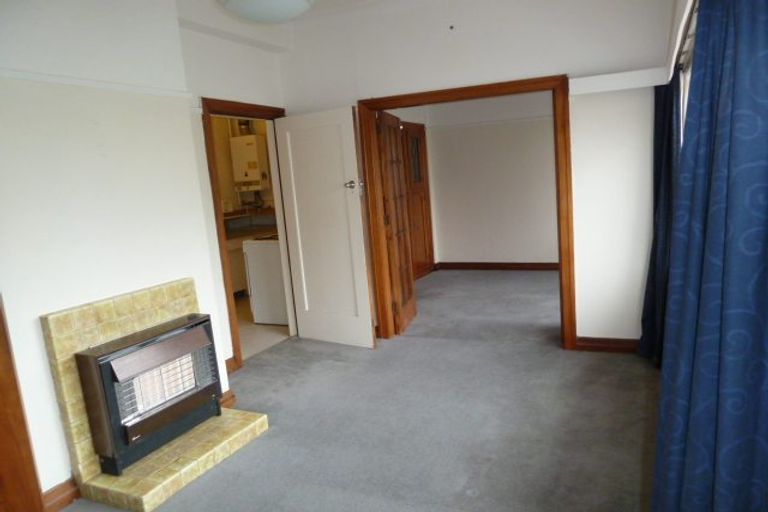Photo of property in Elms Court Flats, 6/367 The Terrace, Te Aro, Wellington, 6011