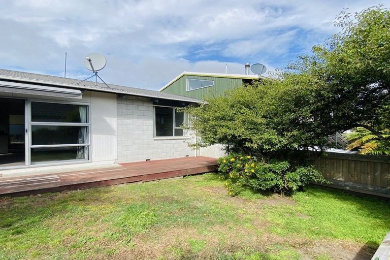 Photo of property in 1/16a Colenso Street, Sumner, Christchurch, 8081