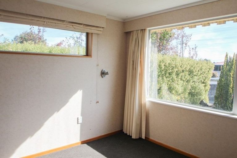 Photo of property in 39 Awamoa Road, Holmes Hill, Oamaru, 9401