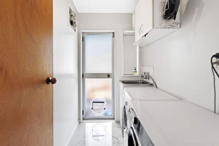 Photo of property in 7 Greenstone Place, Clover Park, Auckland, 2019