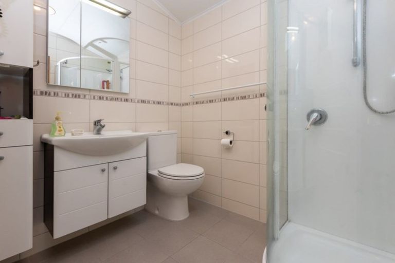 Photo of property in 70 Rutherford Road, Pukekohe East, Pukekohe, 2677