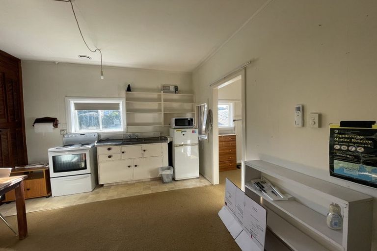 Photo of property in 22 Saint Michaels Crescent, Kelburn, Wellington, 6012