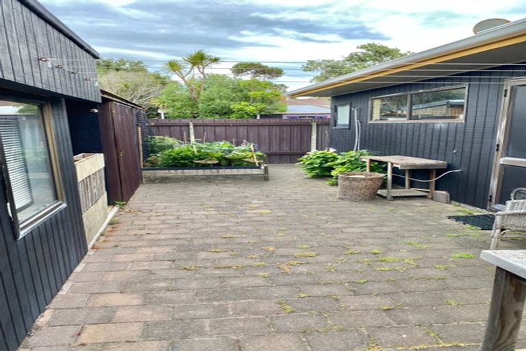 Photo of property in 12 Ferguson Street, Bay View, Napier, 4104