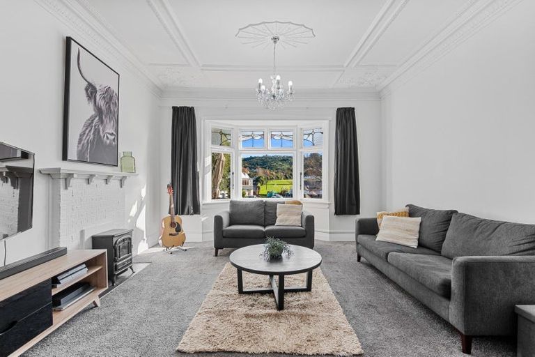 Photo of property in 109 Kaikorai Valley Road, Glenross, Dunedin, 9011