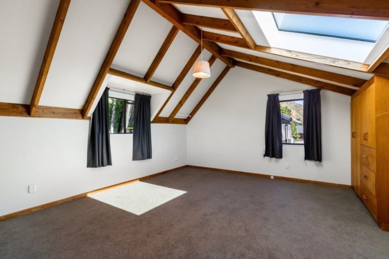 Photo of property in 24 Mcmillan Road, Arthurs Point, Queenstown, 9371