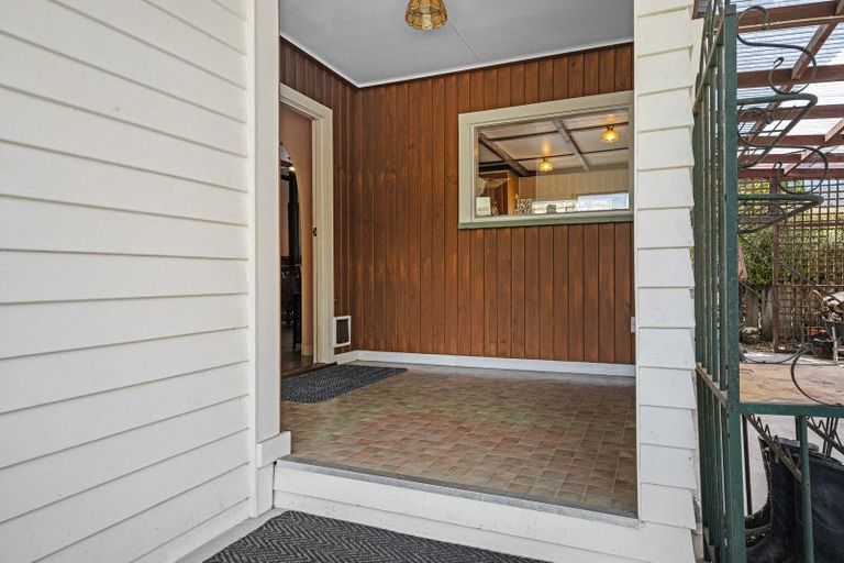 Photo of property in 50 Waller Street, Murchison, 7007