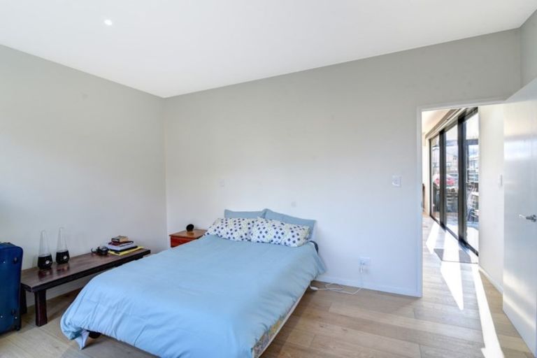 Photo of property in 25 Falconer Rise, Jacks Point, Queenstown, 9371