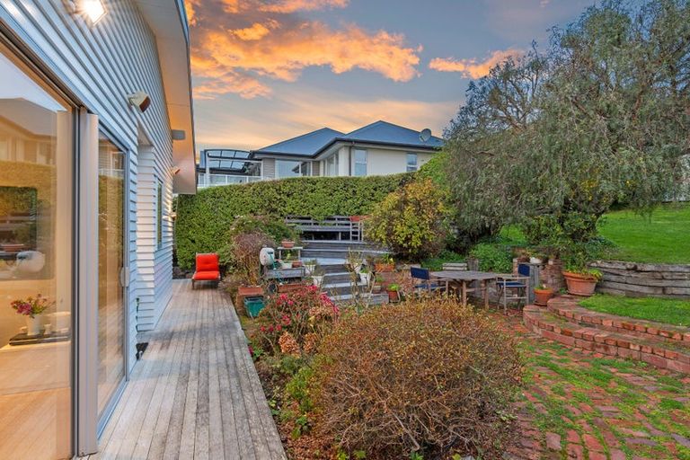 Photo of property in 44 Saint Andrews Hill Road, Mount Pleasant, Christchurch, 8081