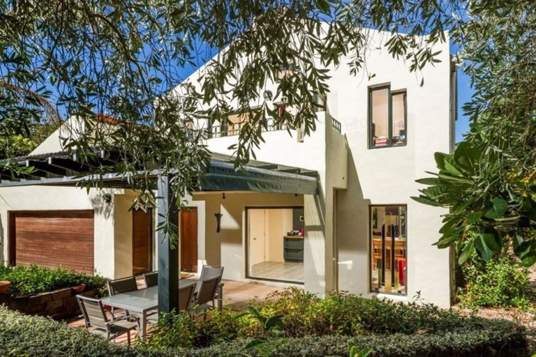 Photo of property in 59 Kenmure Avenue, Forrest Hill, Auckland, 0620